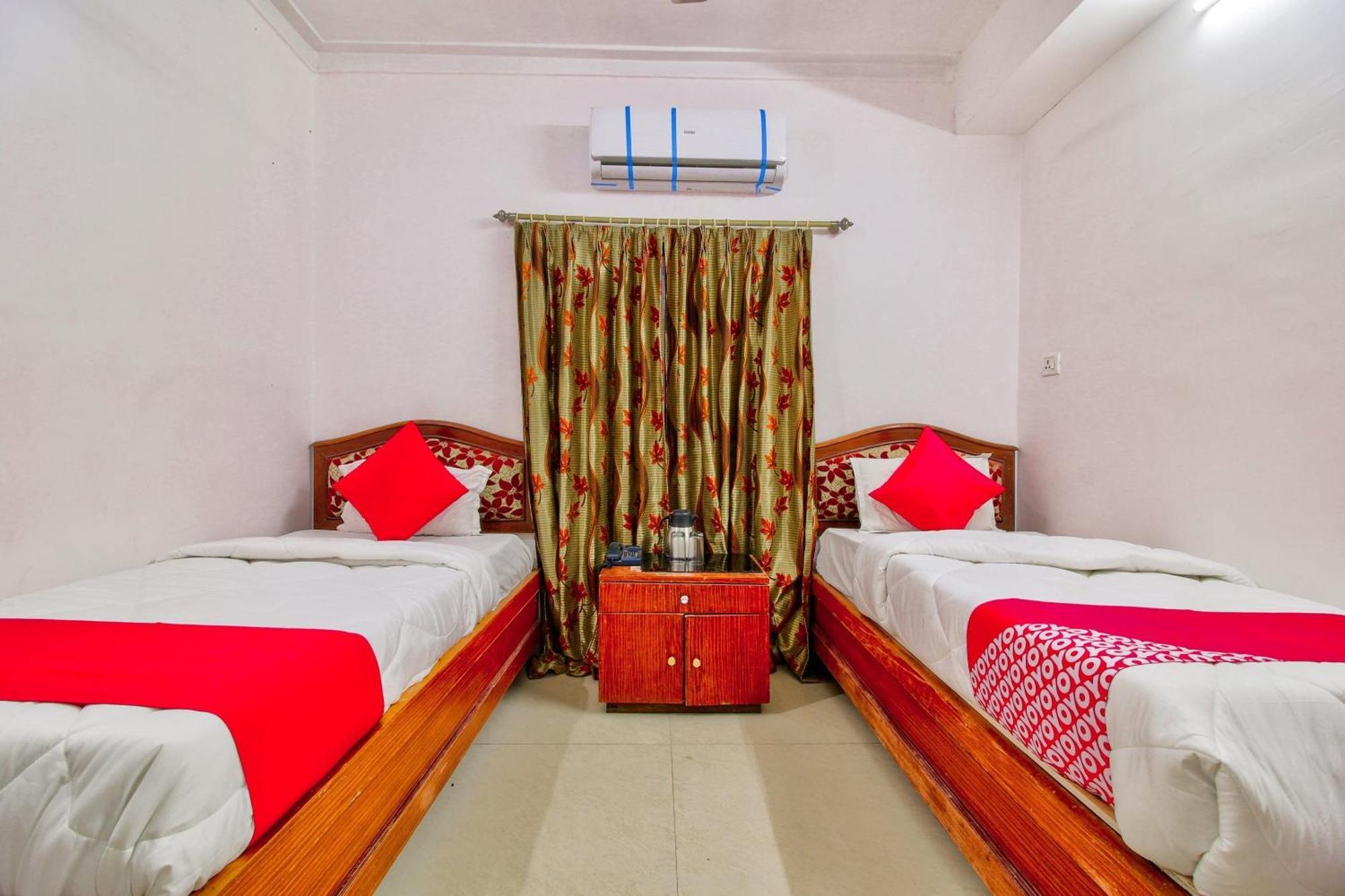 Hotel O Embassy Bodh Gaya Esterno foto