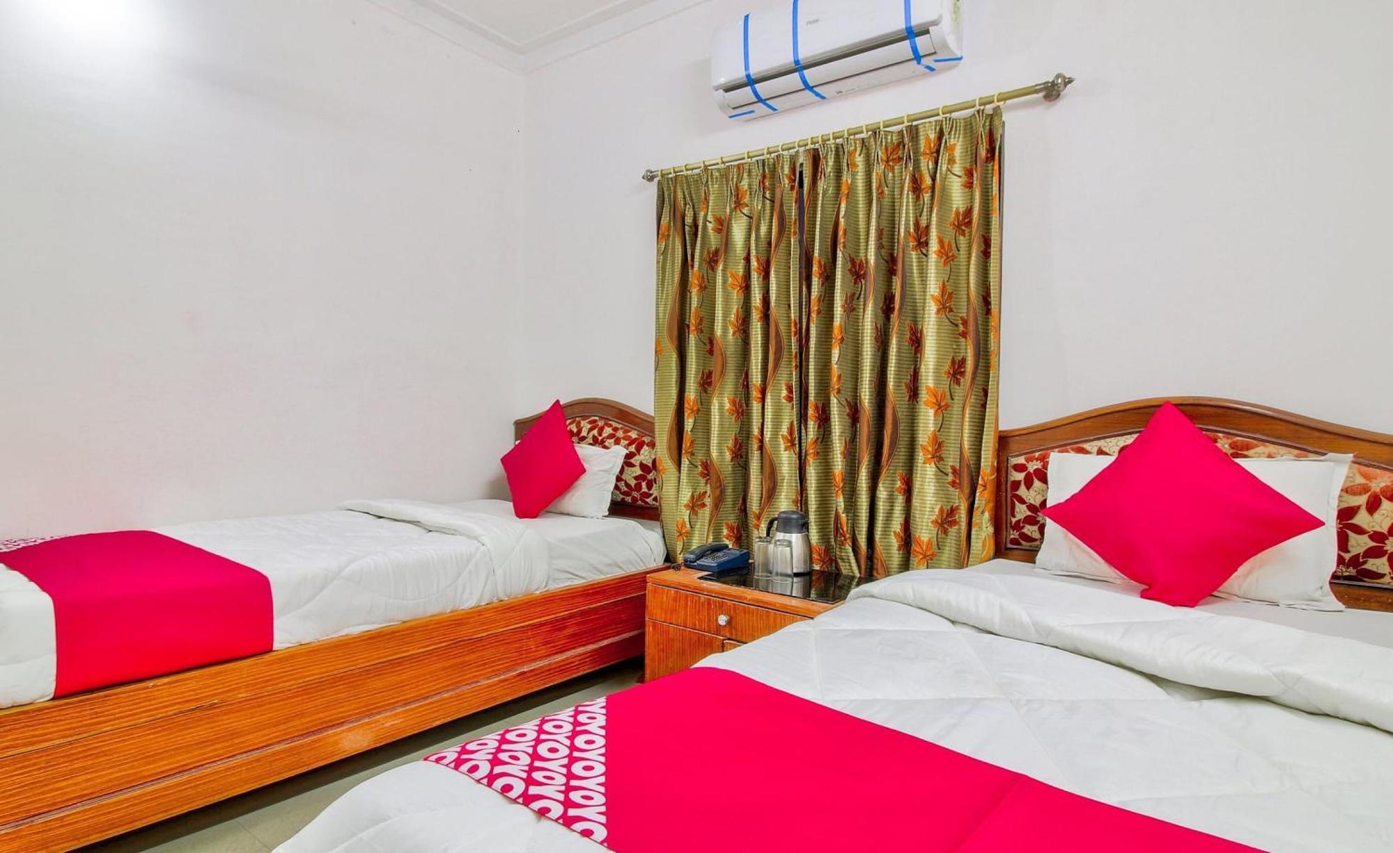 Hotel O Embassy Bodh Gaya Esterno foto