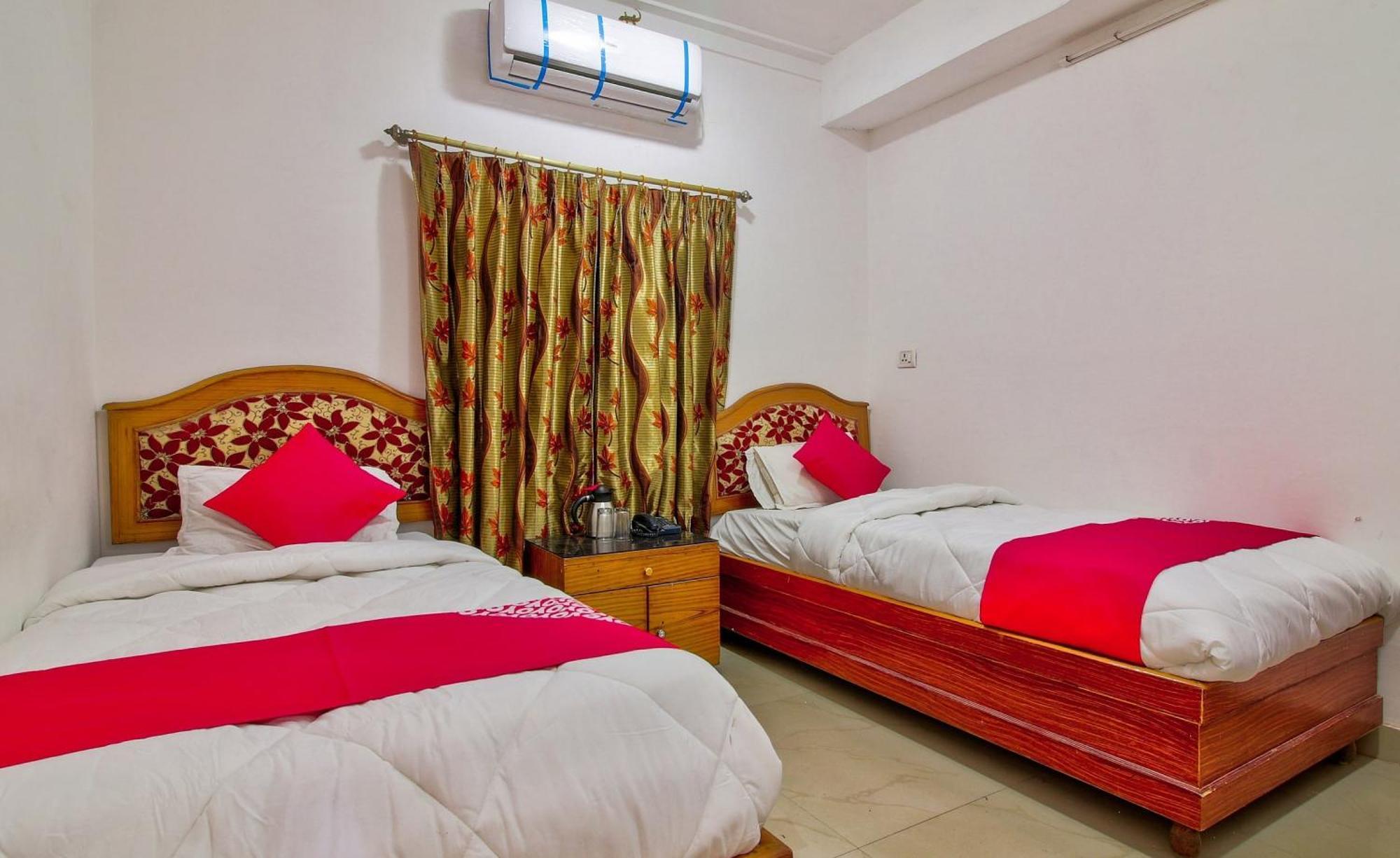 Hotel O Embassy Bodh Gaya Esterno foto