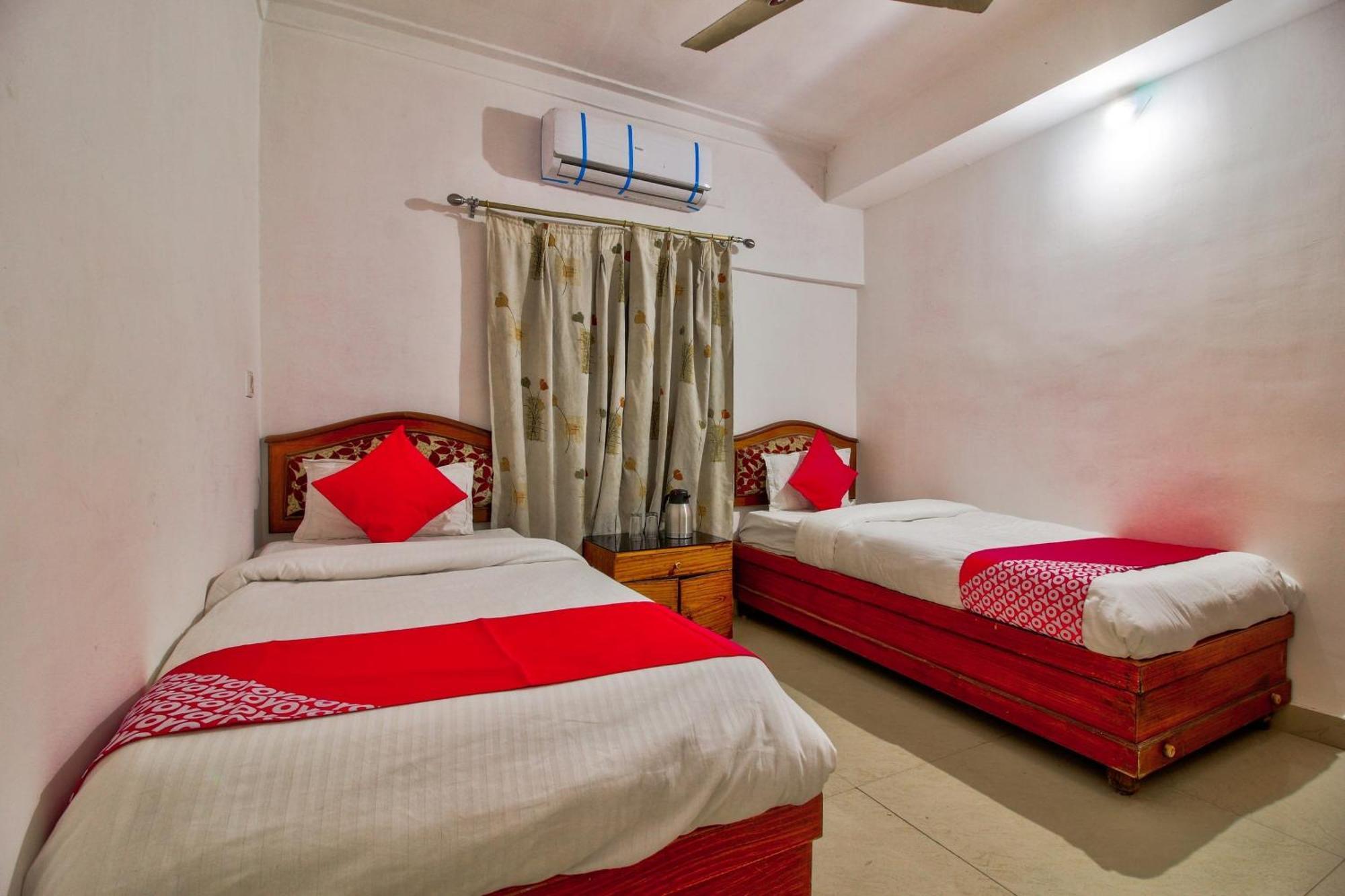 Hotel O Embassy Bodh Gaya Esterno foto